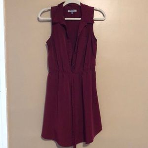 Button up Burgandy Dress 👗